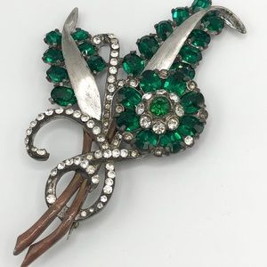 Art Deco Antique Green Enamel Glass Flower Pin